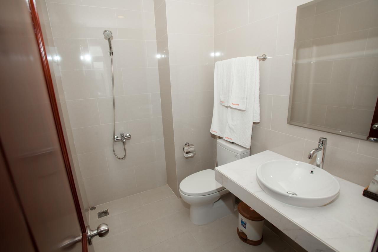 Blue Sky Phu Quoc Hotel מראה חיצוני תמונה