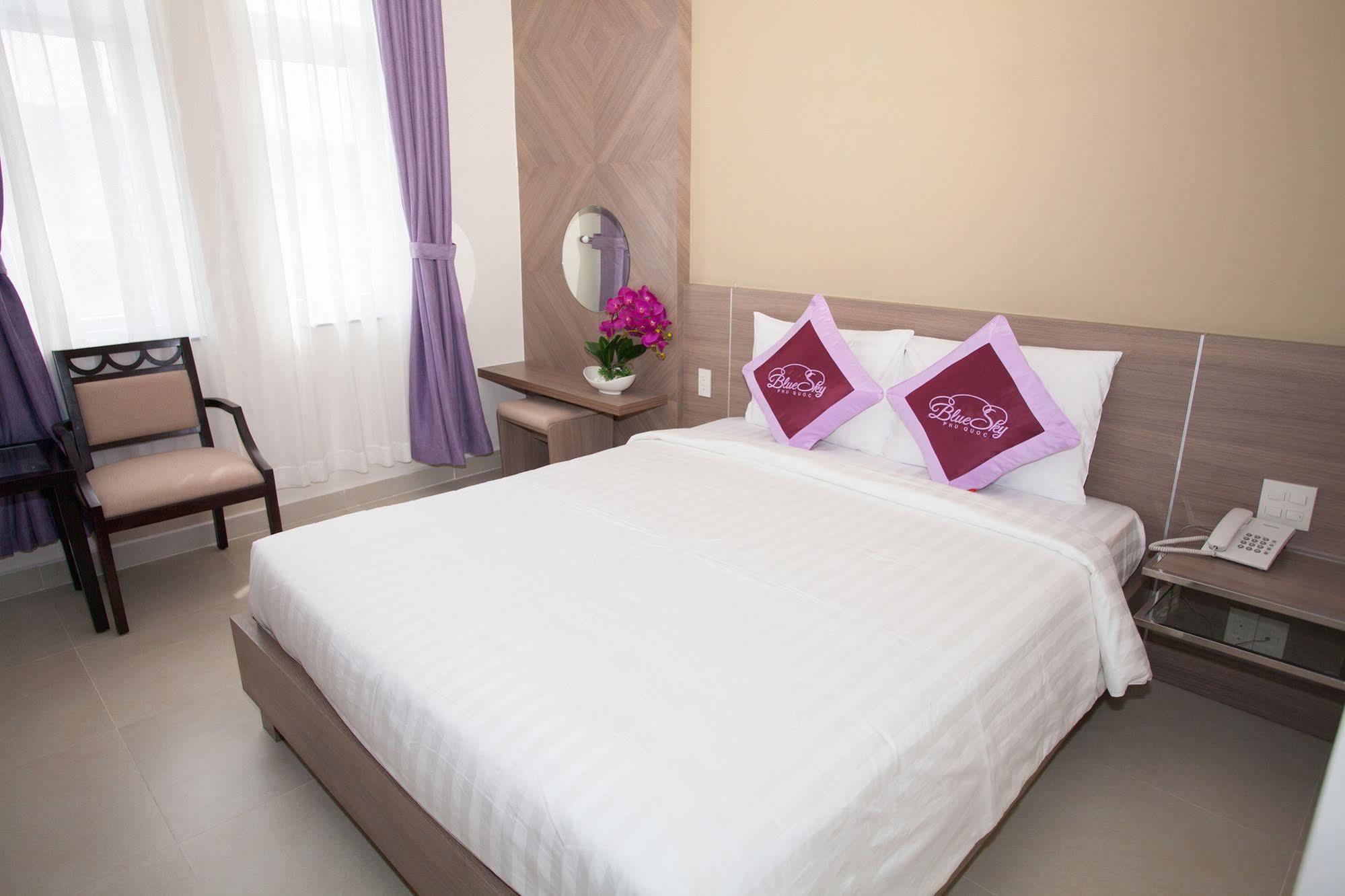 Blue Sky Phu Quoc Hotel מראה חיצוני תמונה